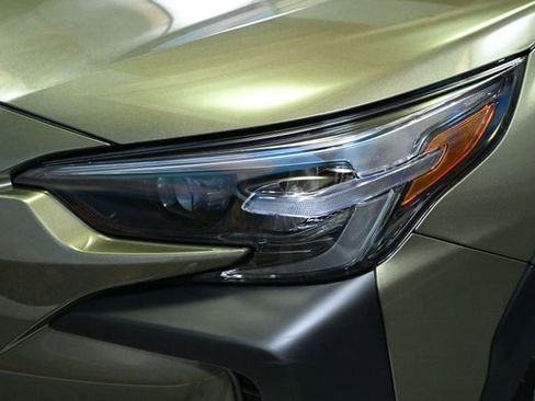 Certified 2025 Subaru Outback Limited image 16