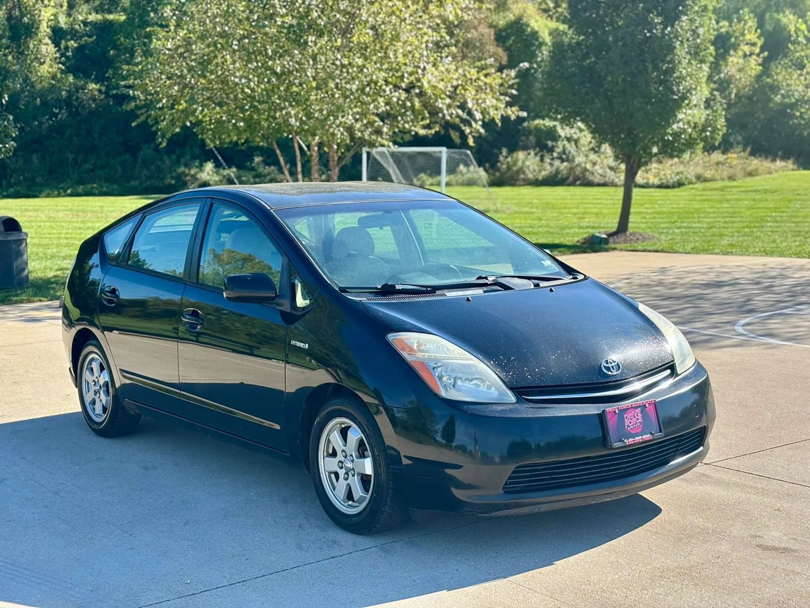 Used 2006 Toyota Prius w/ Pkg 4 FWD image 3