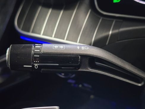 Used 2025 Mercedes-Benz CLE 300 4MATIC Coupe image 38