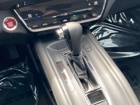 Used 2016 Honda HR-V EX image 16