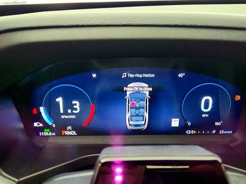 Used 2025 Ford Explorer ST-Line w/ Premium Package image 15