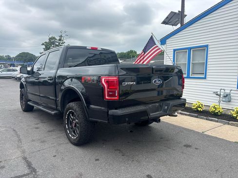 Used 2017 Ford F150 Lariat w/ Equipment Group 502A Luxury AWD/4WD image 4