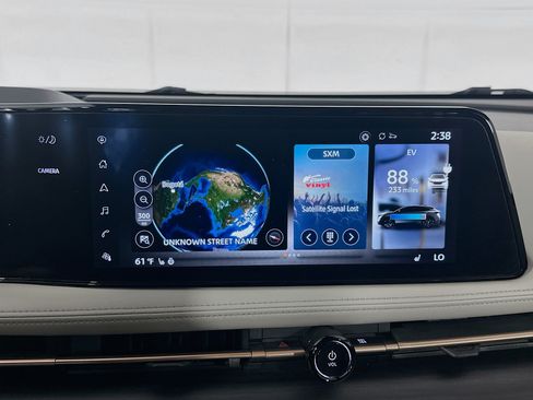 Used 2023 Nissan Ariya FWD image 21