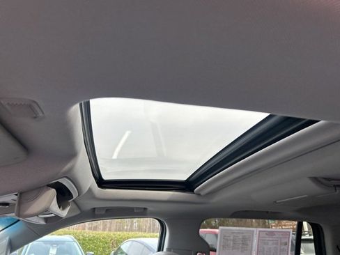 Used 2016 Chevrolet Tahoe LT image 30