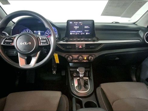 Certified 2024 Kia Forte LXS image 15