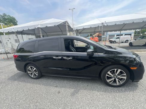 Used 2023 Honda Odyssey Touring image 8