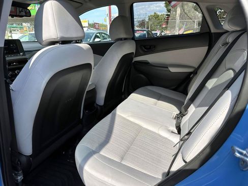 Used 2023 Hyundai Kona SEL w/ Cargo Package AWD/4WD image 15
