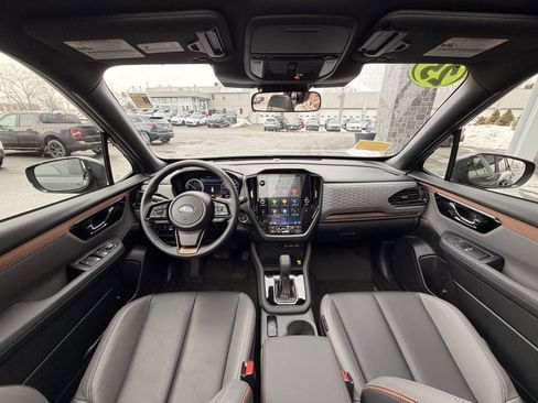 Used 2025 Subaru Forester Sport image 30