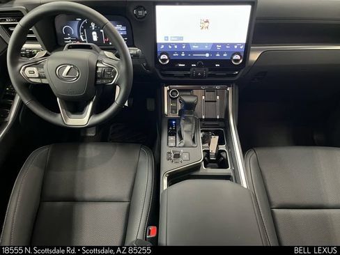 Used 2026 Lexus GX 550 w/ Cold Area Package AWD/4WD image 14