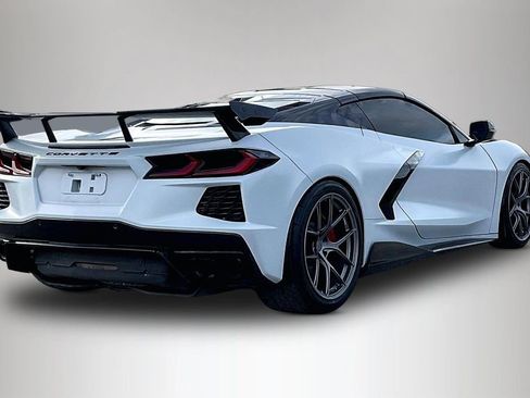Used 2023 Chevrolet Corvette Stingray Premium Cpe w/ Z51 Performance Package RWD image 5