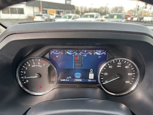 Used 2024 Ford Expedition XLT AWD/4WD image 17