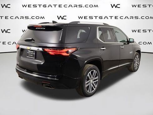 Used 2023 Chevrolet Traverse High Country image 45