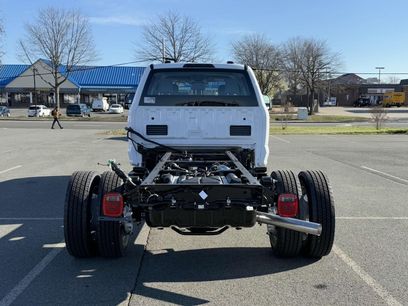 New 2025 Ford F550 4x4 Crew Cab Super Duty