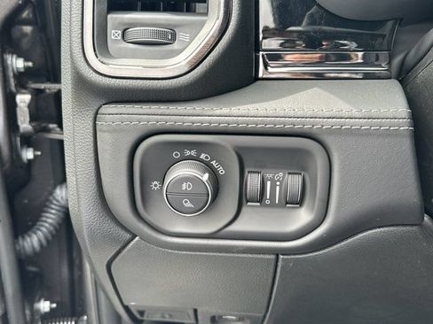 New 2026 RAM 3500 Limited AWD/4WD image 24