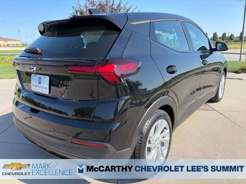 New 2027 Chevrolet Bolt LT w/ Comfort Package FWD image 19