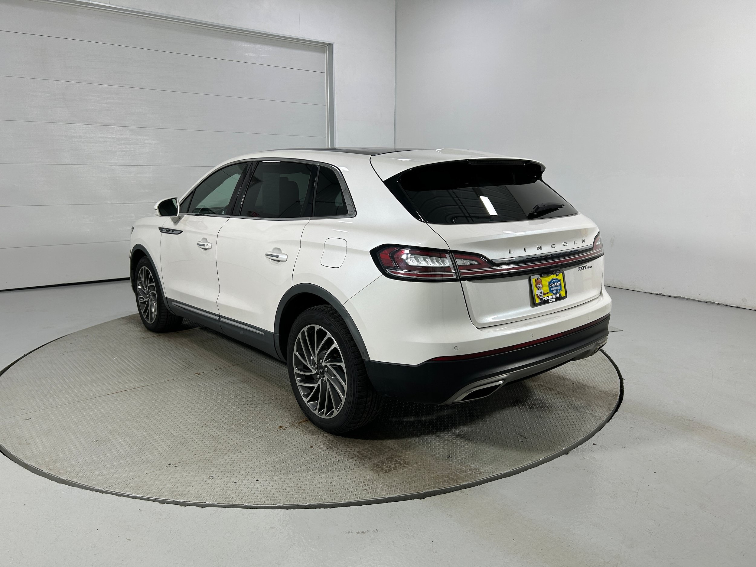 Used 2019 Lincoln Nautilus Reserve AWD/4WD image 23