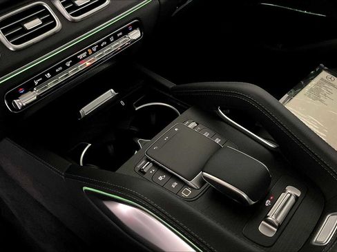 New 2025 Mercedes-Benz GLS 450 4MATIC image 11