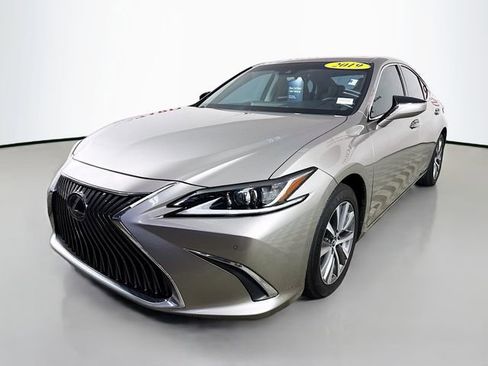 Used 2019 Lexus ES 350 image 4