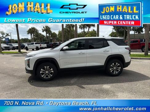 Used 2026 Chevrolet Equinox LT w/ Convenience Package II FWD image 4