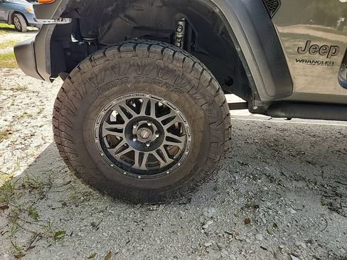 Used 2020 Jeep Wrangler Unlimited Sport AWD/4WD image 6