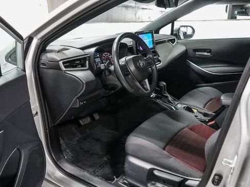 Certified 2024 Toyota Corolla SE image 17