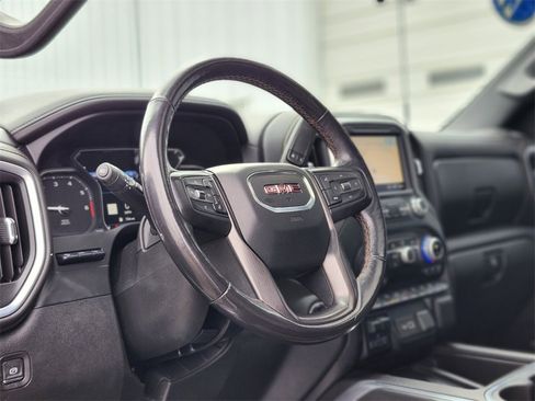 Used 2021 GMC Sierra 2500 AT4 w/ AT4 Premium Plus Package image 17