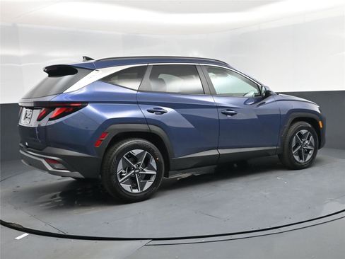 New 2026 Hyundai Tucson SEL image 4