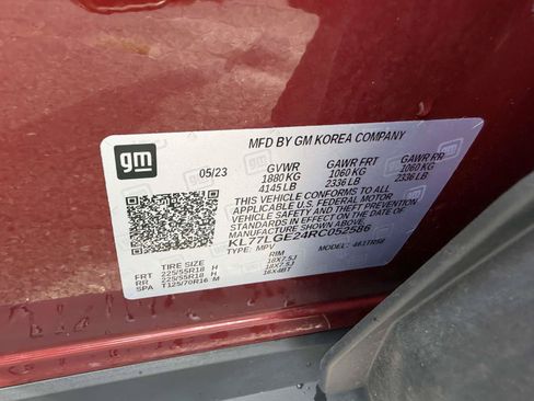 Certified 2024 Chevrolet Trax RS w/ Sunroof Package FWD image 16