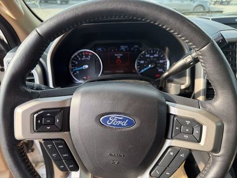 Used 2020 Ford F250 Lariat w/ Lariat Value Package image 12