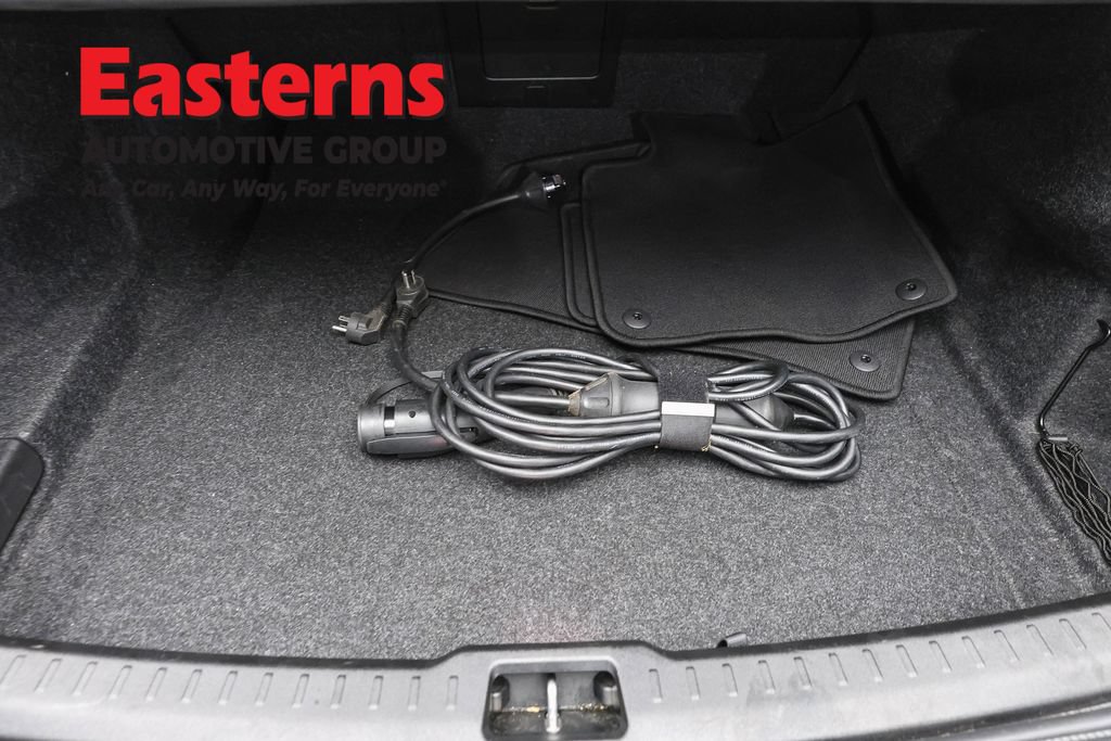 Used 2023 Volvo S60 T8 Plus AWD/4WD image 10