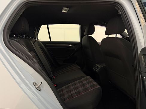 Used 2018 Volkswagen GTI S FWD image 29