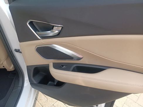 Used 2024 Acura RDX SH-AWD image 23