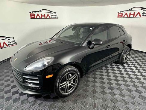 Used 2019 Porsche Macan AWD/4WD image 3