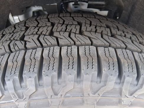 New 2026 Nissan Rogue SV image 34