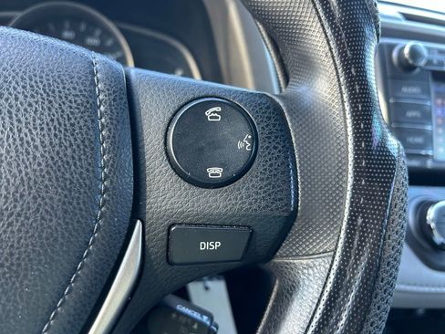 Used 2014 Toyota RAV4 XLE image 18