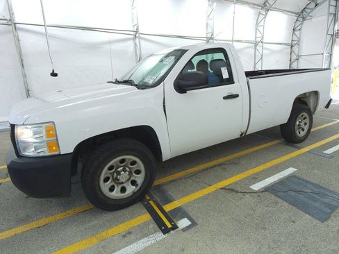 Used 2012 Chevrolet Silverado 1500 W/T RWD image 1
