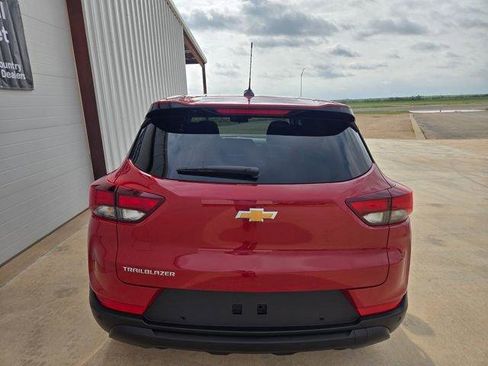 New 2026 Chevrolet TrailBlazer LS FWD image 4