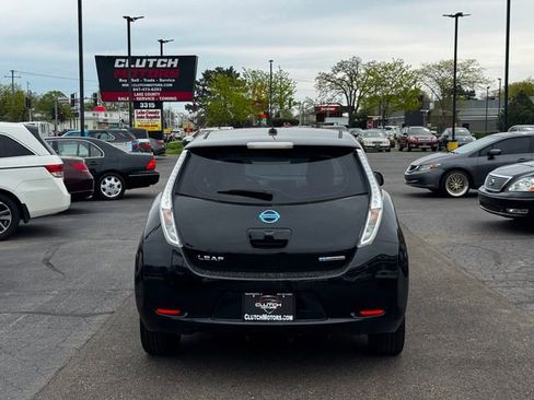 Used 2014 Nissan Leaf S w/ Charge Package FWD image 6