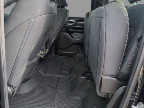 Used 2023 RAM 1500 Big Horn AWD/4WD image 35