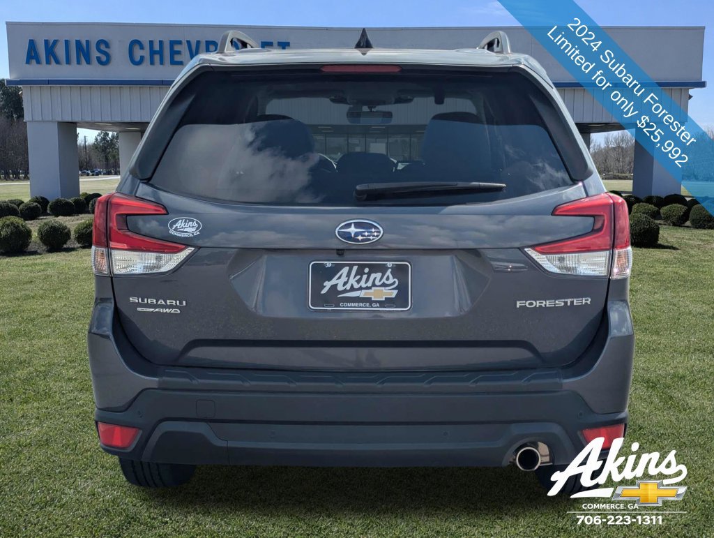 Used 2024 Subaru Forester Limited AWD/4WD image 6