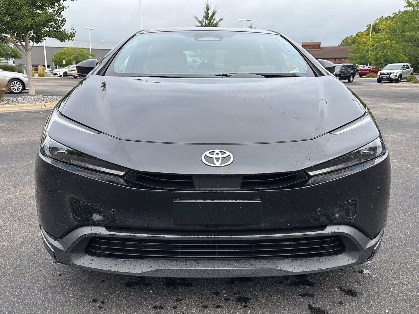 Used 2024 Toyota Prius LE FWD image 6