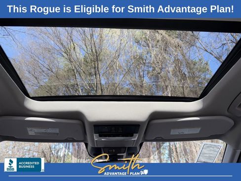 Used 2026 Nissan Rogue Platinum w/ Platinum Premium Package image 15