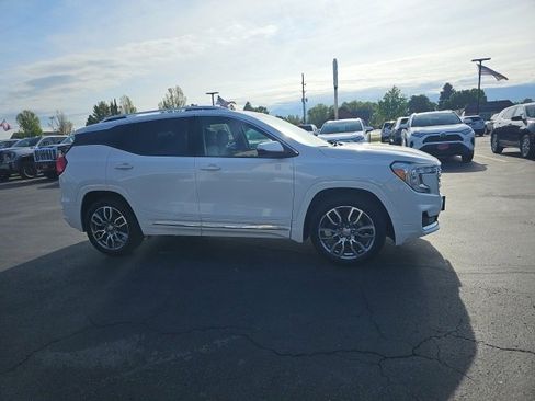 Used 2022 GMC Terrain Denali image 67