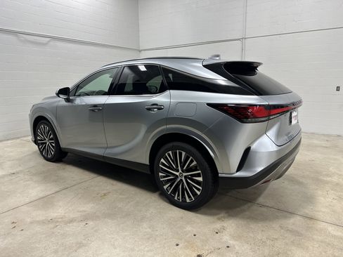 Certified 2023 Lexus RX 350 w/ Accessory Package (2T) image 8