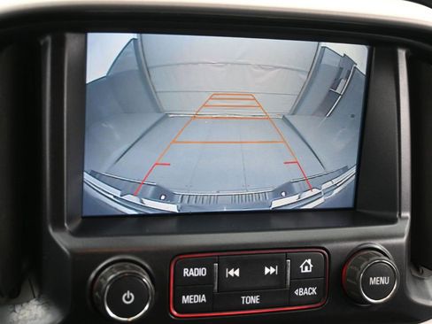 Used 2016 GMC Canyon SLE image 10