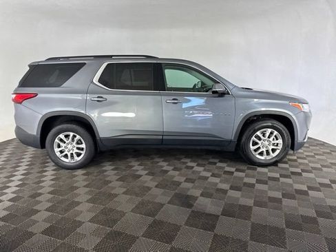 Used 2019 Chevrolet Traverse LT FWD image 5