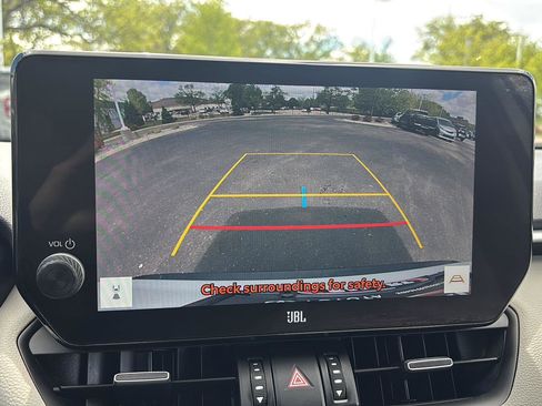 Used 2023 Toyota RAV4 Limited AWD/4WD image 33