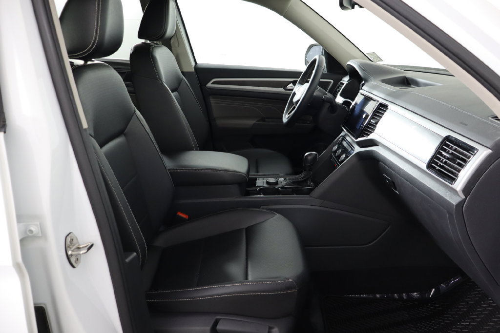 Used 2023 Volkswagen Atlas SE AWD/4WD image 18
