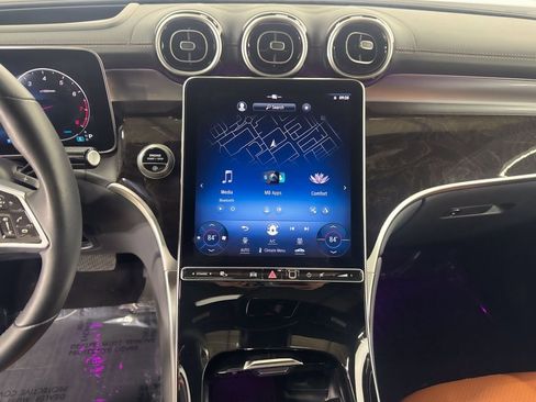 Certified 2024 Mercedes-Benz GLC 300 4MATIC image 18