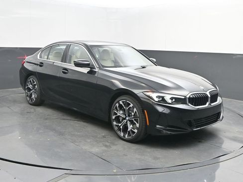 New 2026 BMW 330i Sedan w/ Premium Package image 9